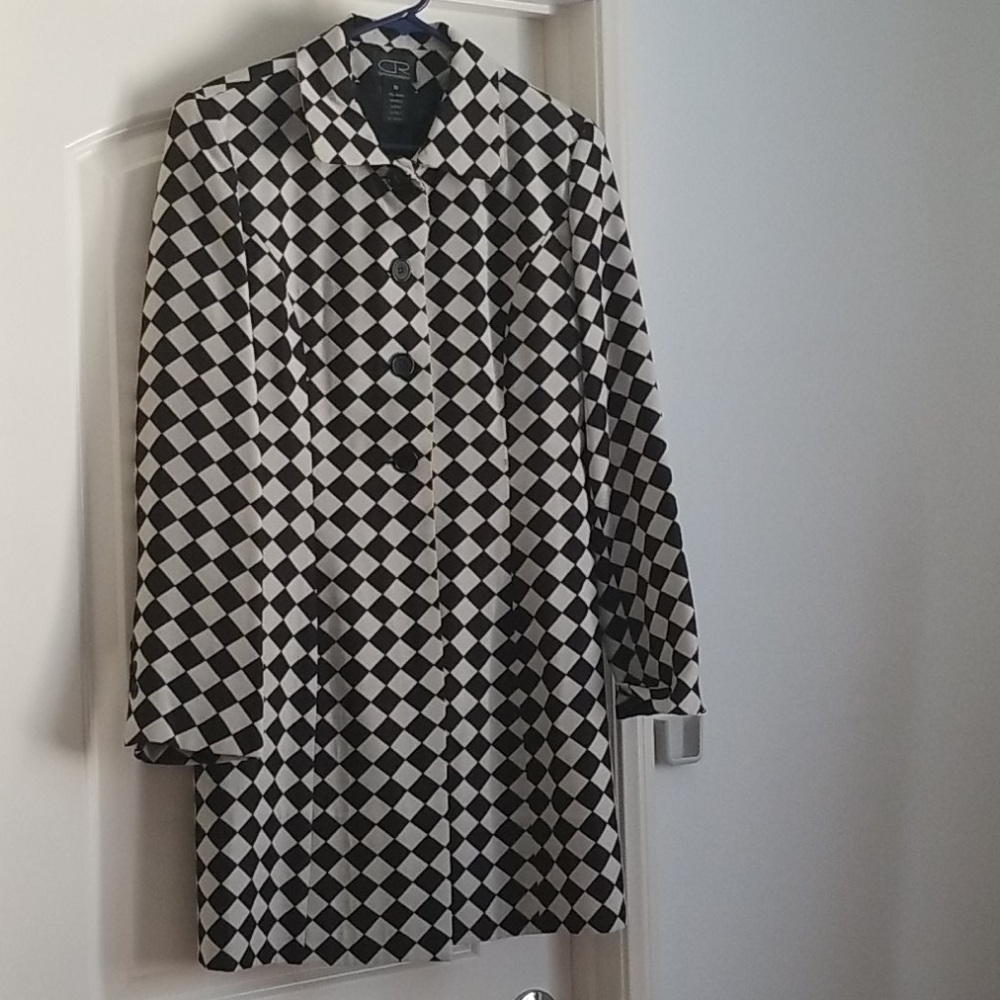 SportsWear:long sleeve coat,checker style